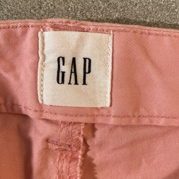 The Gap - slim city cropped pants. Size 10 - Picture 3 of 15